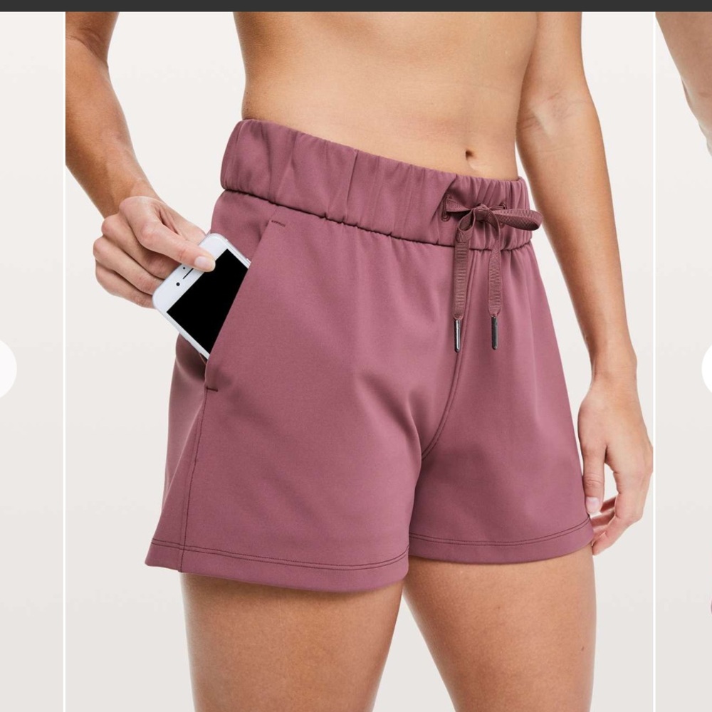 Lululemon on the fly short
